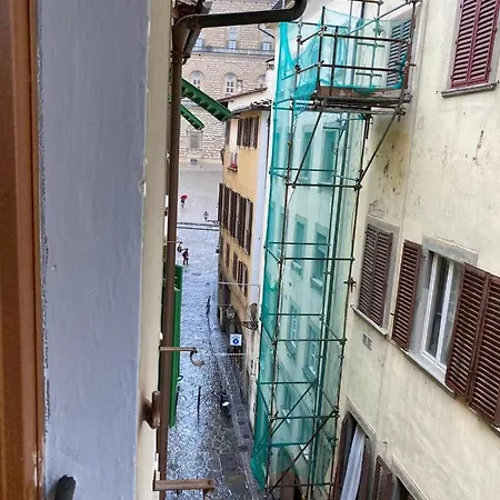 Apartment Sdrucciolo Dei Pitti Third Floor