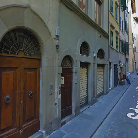 Apartment Sdrucciolo Dei Pitti Third Floor *